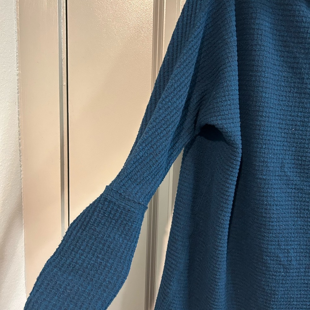We The Free Kitty Thermal Deep Blue Cowl Neck Sweater - Picture 3 of 4